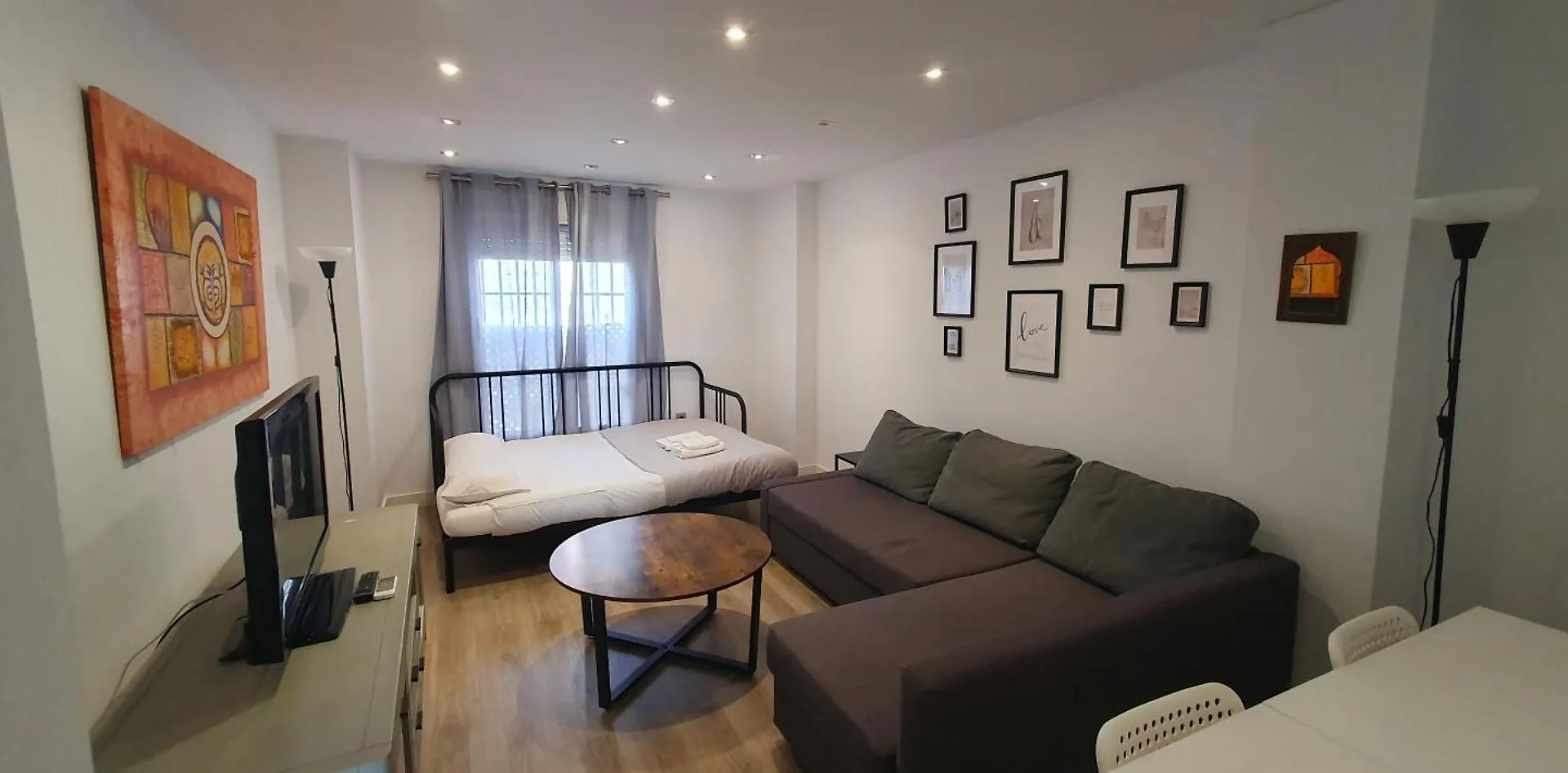 Apartment Seville Center Caleria 0*,  Spain